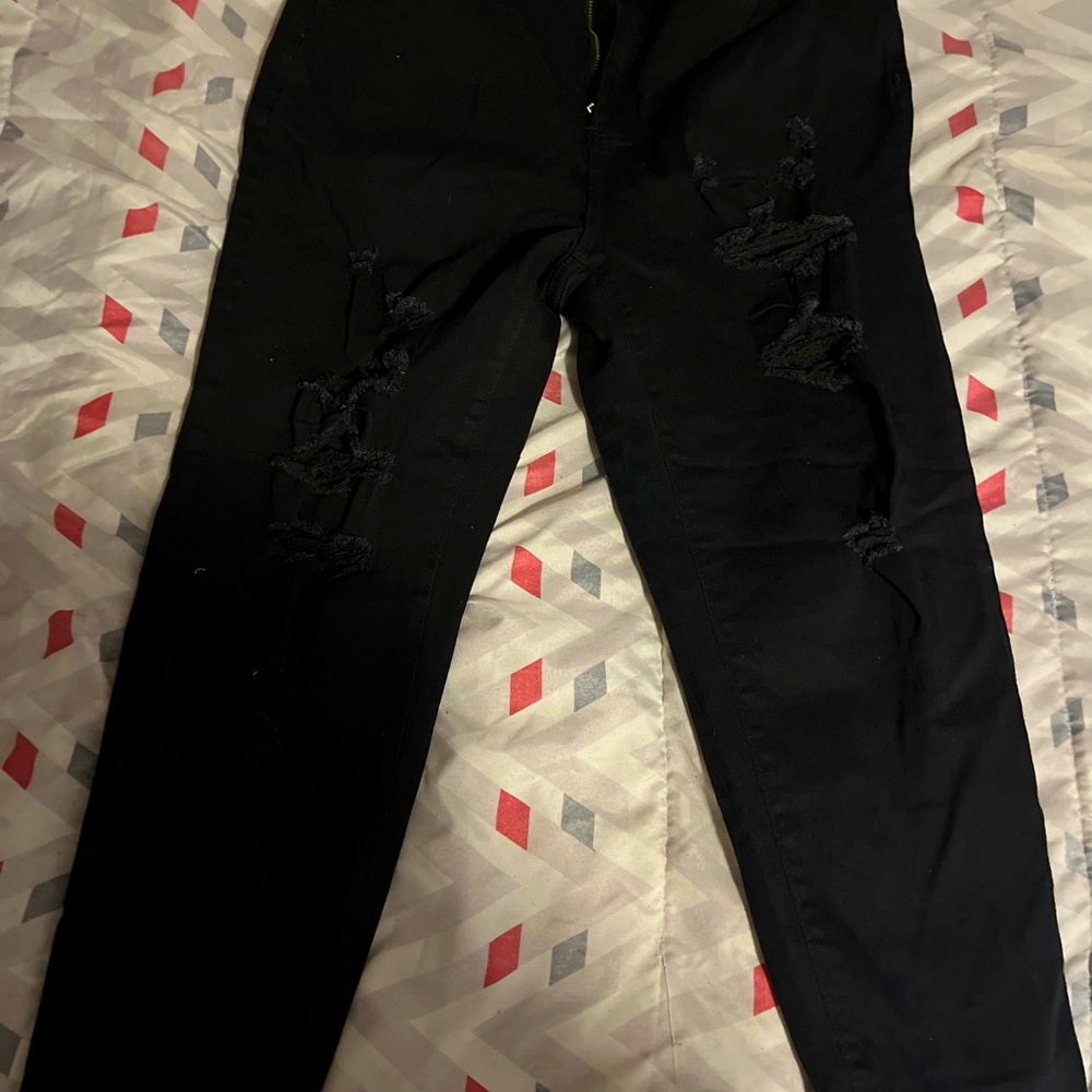 Black ripped jeans